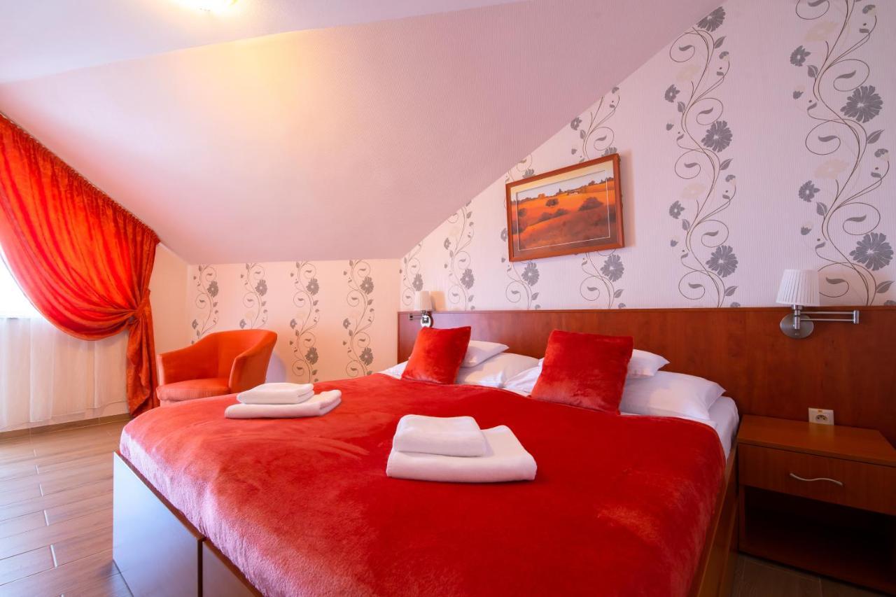 Spa & Wellness Hotel Orchidea Veľký Meder Extérieur photo