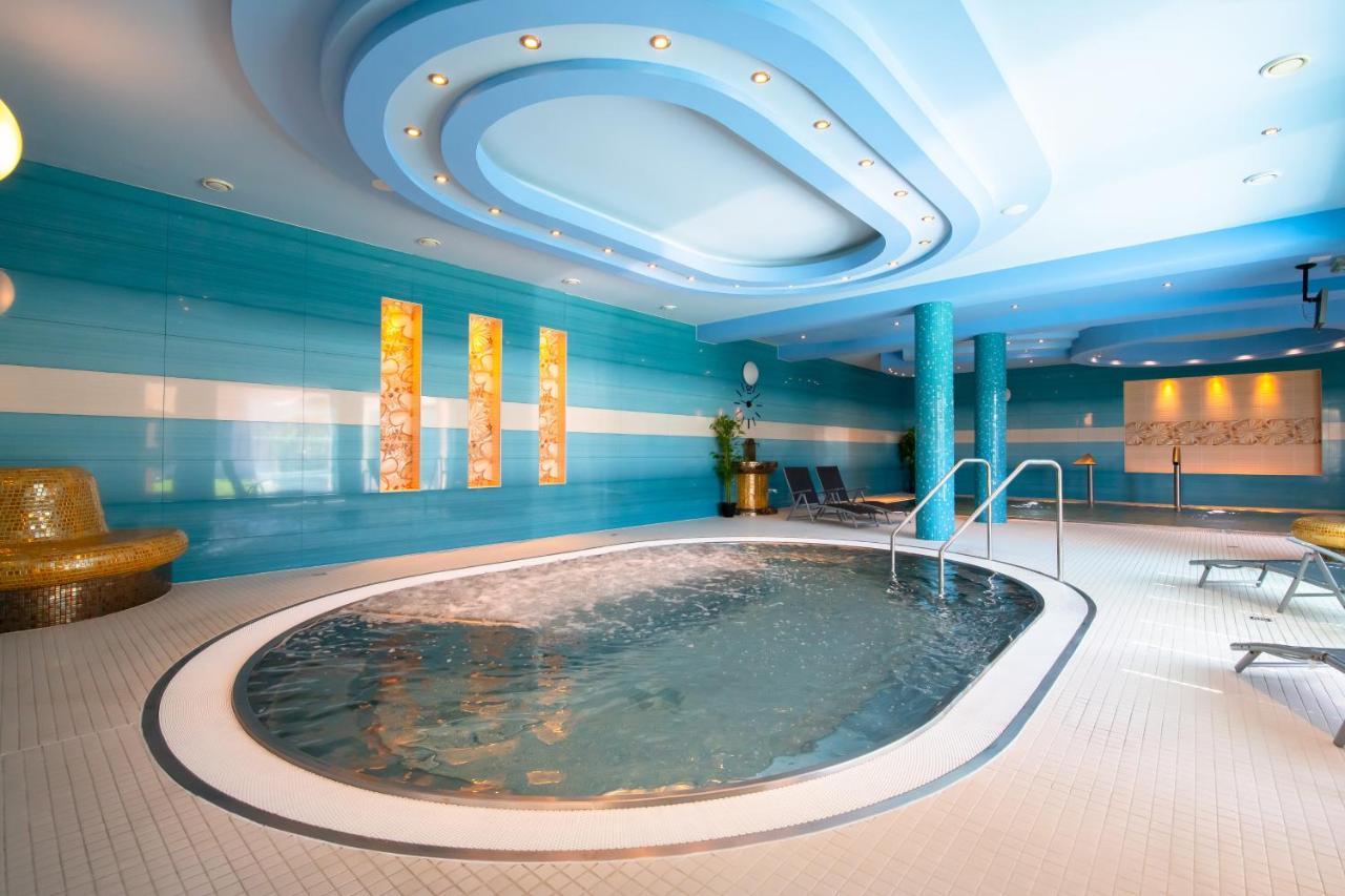 Spa & Wellness Hotel Orchidea Veľký Meder Extérieur photo