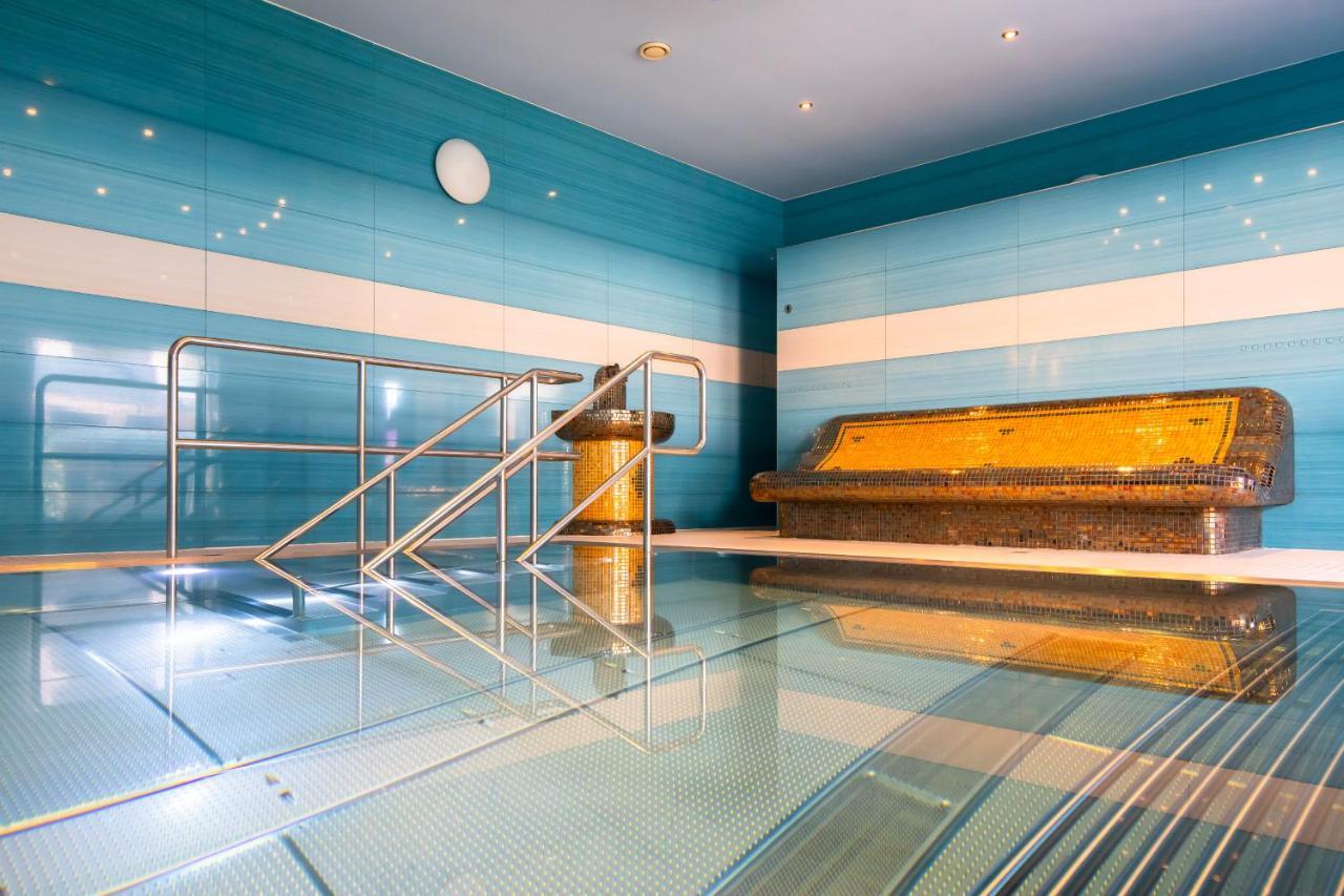 Spa & Wellness Hotel Orchidea Veľký Meder Extérieur photo