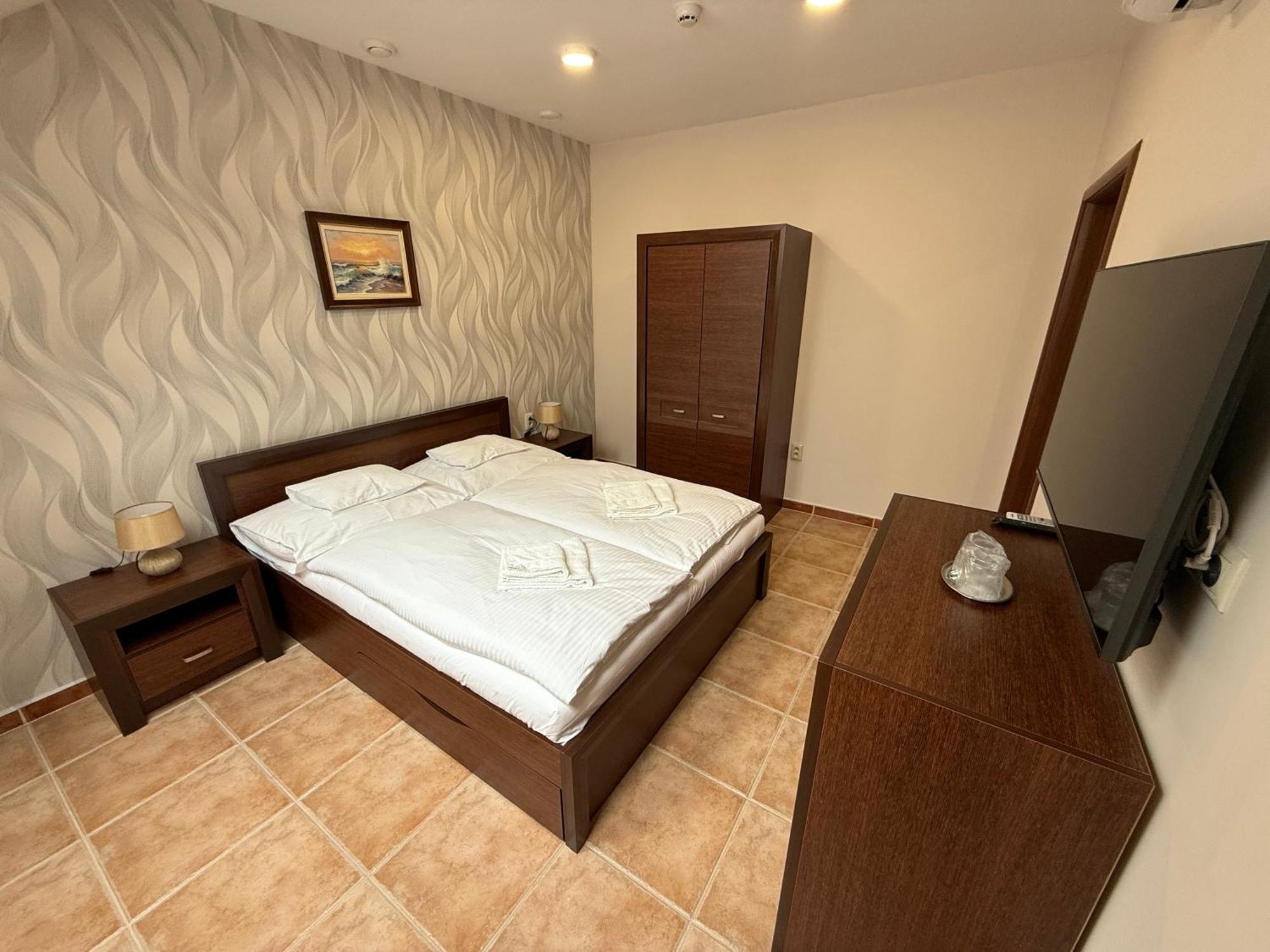 Spa & Wellness Hotel Orchidea Veľký Meder Extérieur photo